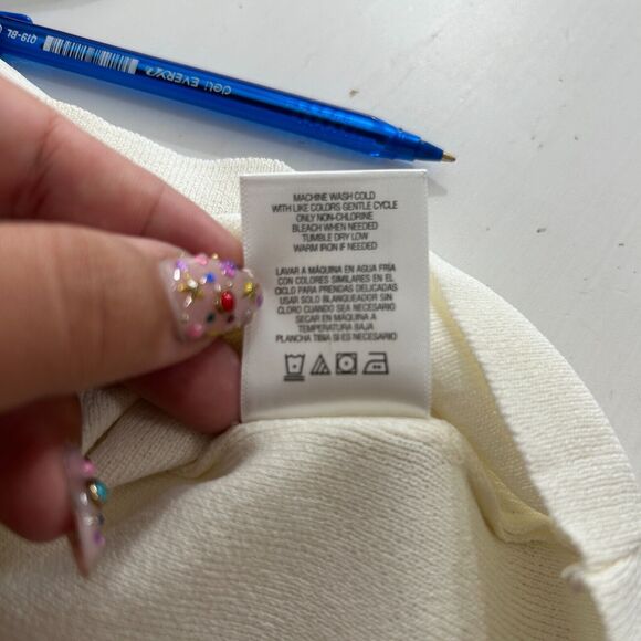 NWT Olivia Warren Off-White Round Neck 3/4 Grommet Tie-Sleeve Sweater Small - Picture 7 of 8